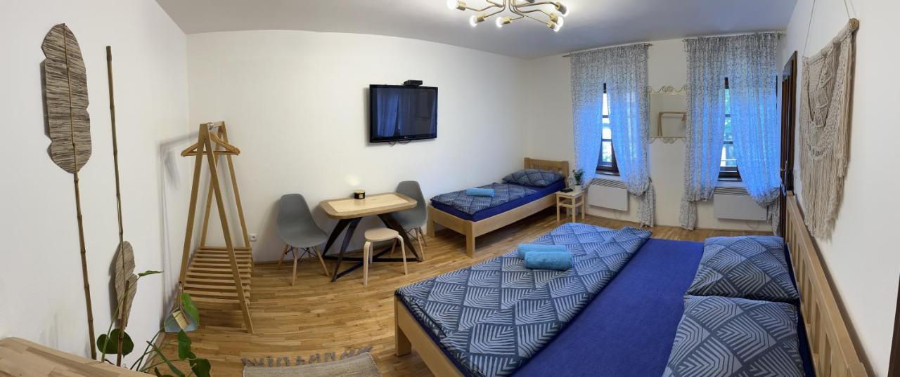 Hotel New Fajka Mikulov Zewnętrze zdjęcie